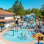 Le Domaine De La Marina 营地